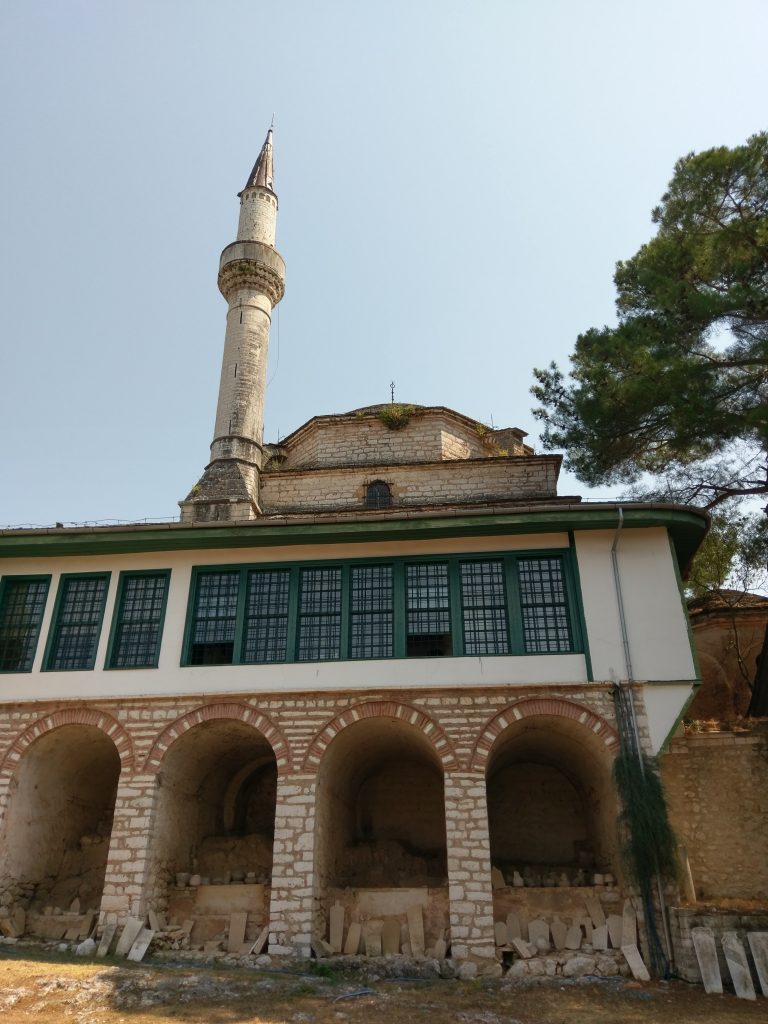 Die Aslan-Pascha Moschee - heute das städtische Museum in Ioánnina
